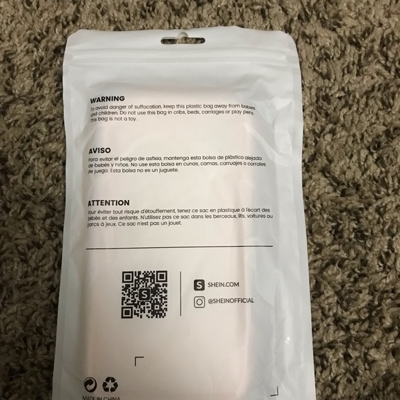 iPhone XR pink case - Picture 2 of 2